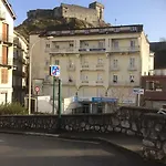 Marquette Hotel
